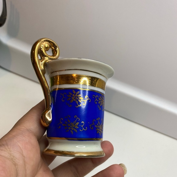 Porcelain Cobalt Blue/Gold Handpainted Portrait Mug marked 55/879 - Picture 2 of 9